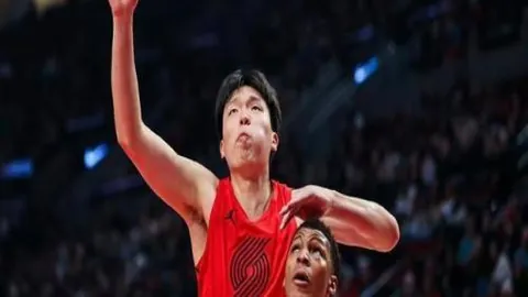 苏翊鸣今日全力争夺世锦赛金牌战